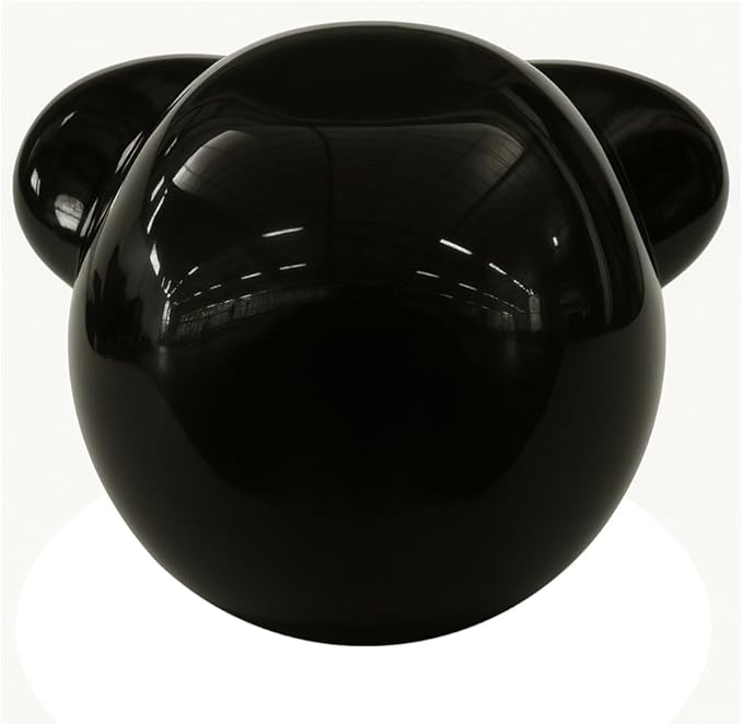 Top view of black kettlebell – ergonomic handle for controlled movement